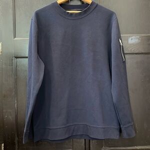Men’s H&M Blue Crewneck Sweater Size Large, Used.